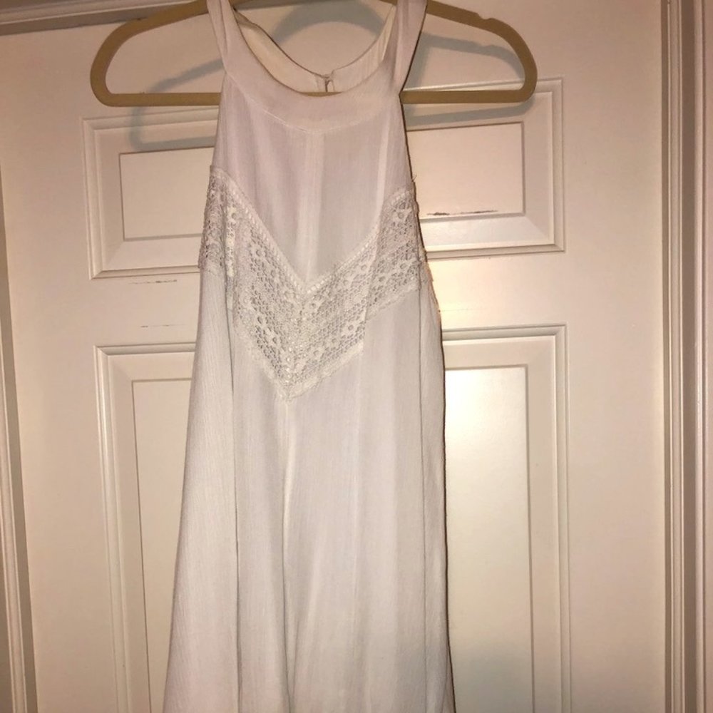 Mini high neckline white dress